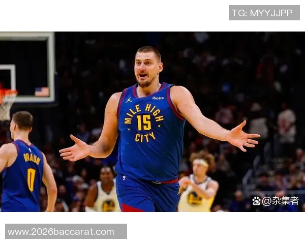 库明加成功指挥库里换防盖掉约基奇勾手展现防守实力