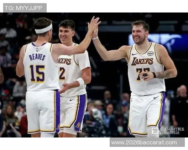 湖人需留住布伦森以免重演悲剧里夫斯已展现与东契奇的完美搭档潜力