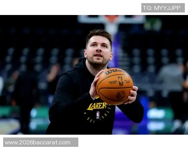 湖记深感AD困境东契奇交易后他遭遇诸多挑战与不顺 湖记深感AD困境东契奇交易后他遭遇诸多挑战与不顺